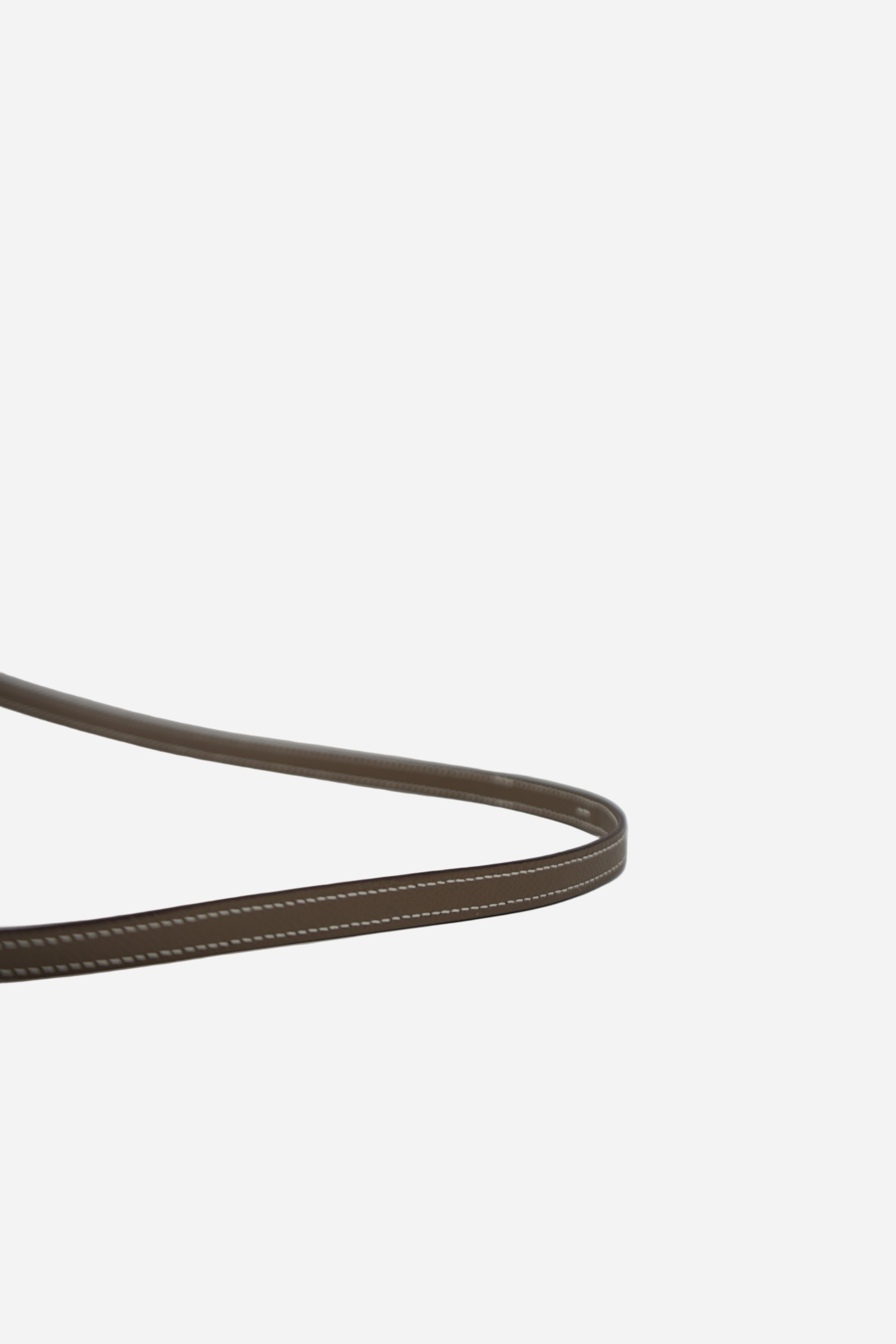 Hermès 2023 Etoupe Epsom Leather Constance 18 PHW