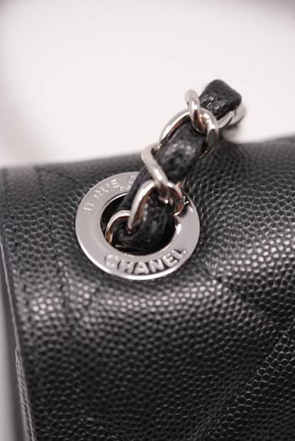 Pre-Owned Chanel Mini Square Flap Bag Caviar 2023