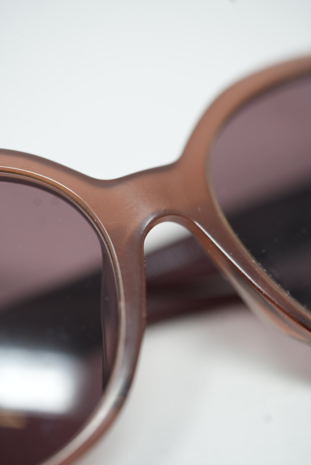 Pre-Owned Chanel Brown Acrylic Sunglasses