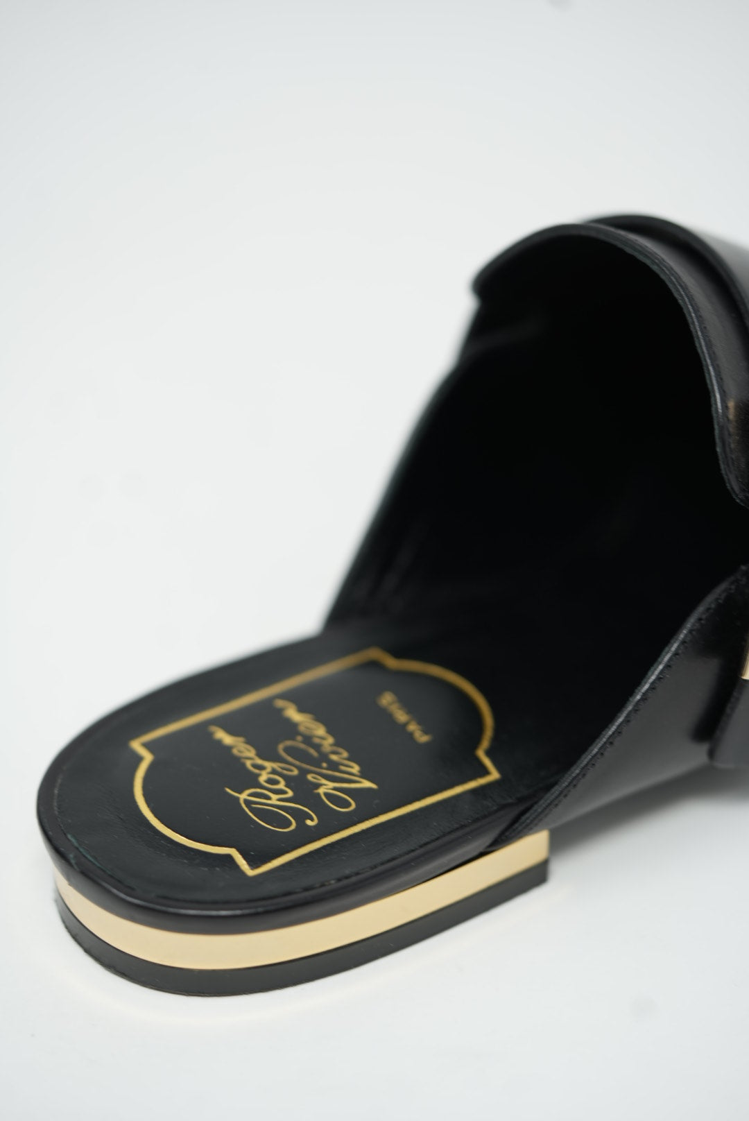 Roger Vivier Black Metal Buckle Slipper