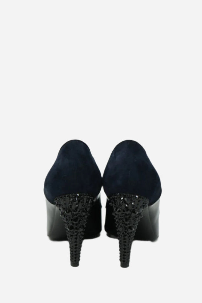 Louis Vuitton Black Velvet/Leather Pumps Size 36.5