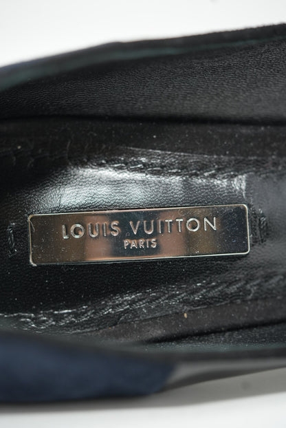 Louis Vuitton Black Velvet/Leather Pumps