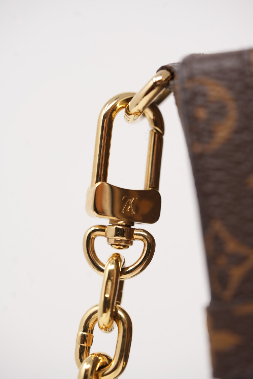 Louis Vuitton Vertical Trunk 2019