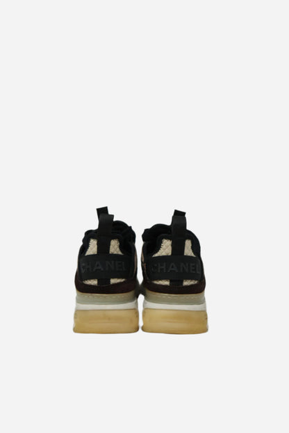 Pre-Owned Chanel Suede Leather Sneakers
