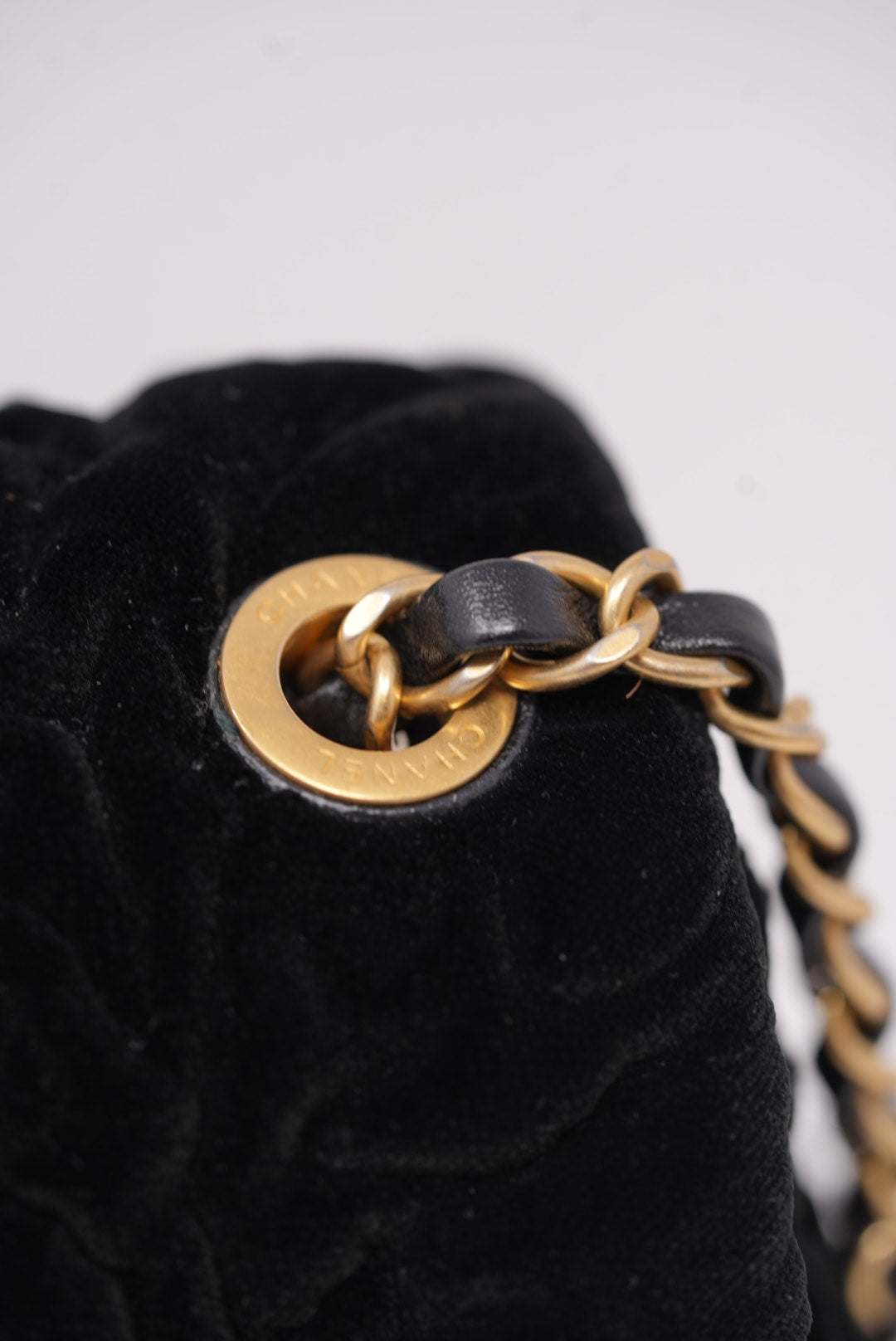 Pre-Owned CHANEL Velvet Camellia Mini Square