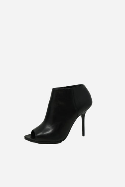 Burberry Leather Zip-Up Ankle Heeled Boots