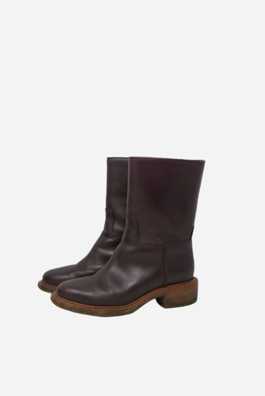 Pre-Owned Chanel Red Leather CC Logo Boots