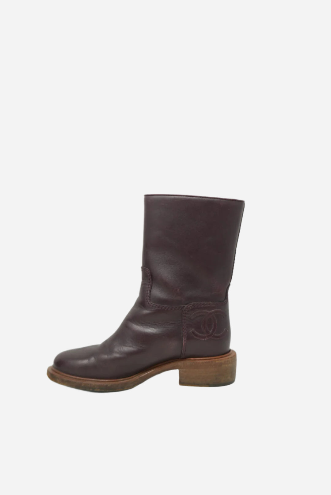 Pre-Owned Chanel Red Leather CC Logo Boots
