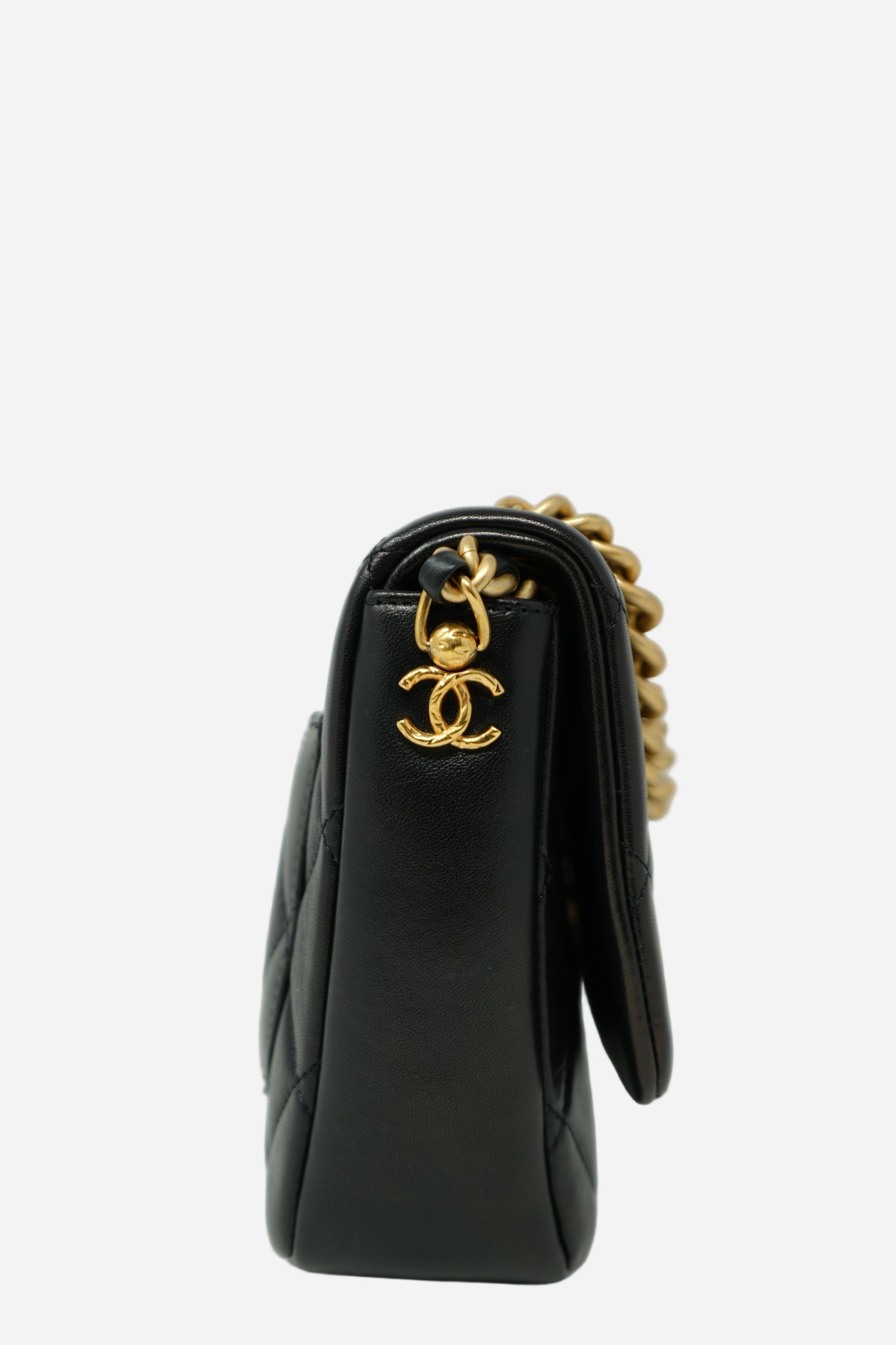 Pre-Owned Chanel Black Lambskin Chunky Chain Mini Flap Bag