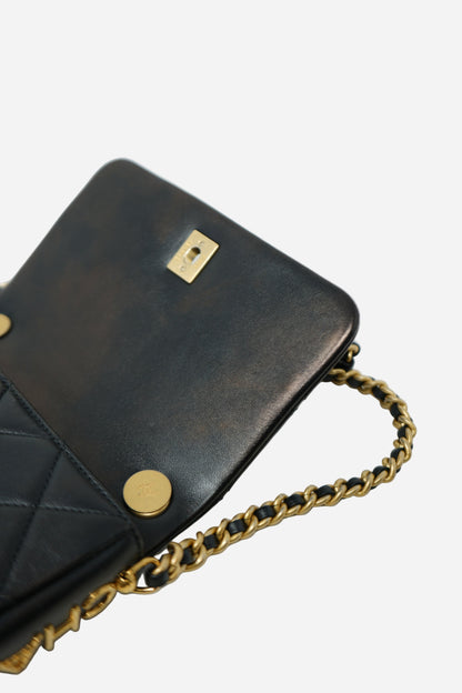 Pre-Owned Chanel Black Lambskin Chunky Chain Mini Flap Bag