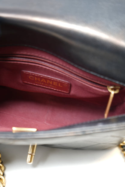 Pre-Owned Chanel Black Lambskin Chunky Chain Mini Flap Bag