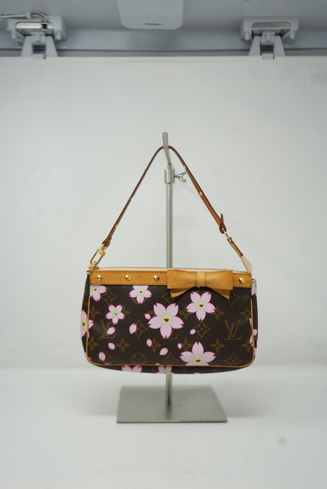 Louis Vuitton 2003 Blossom Pochette Shoulder Bag