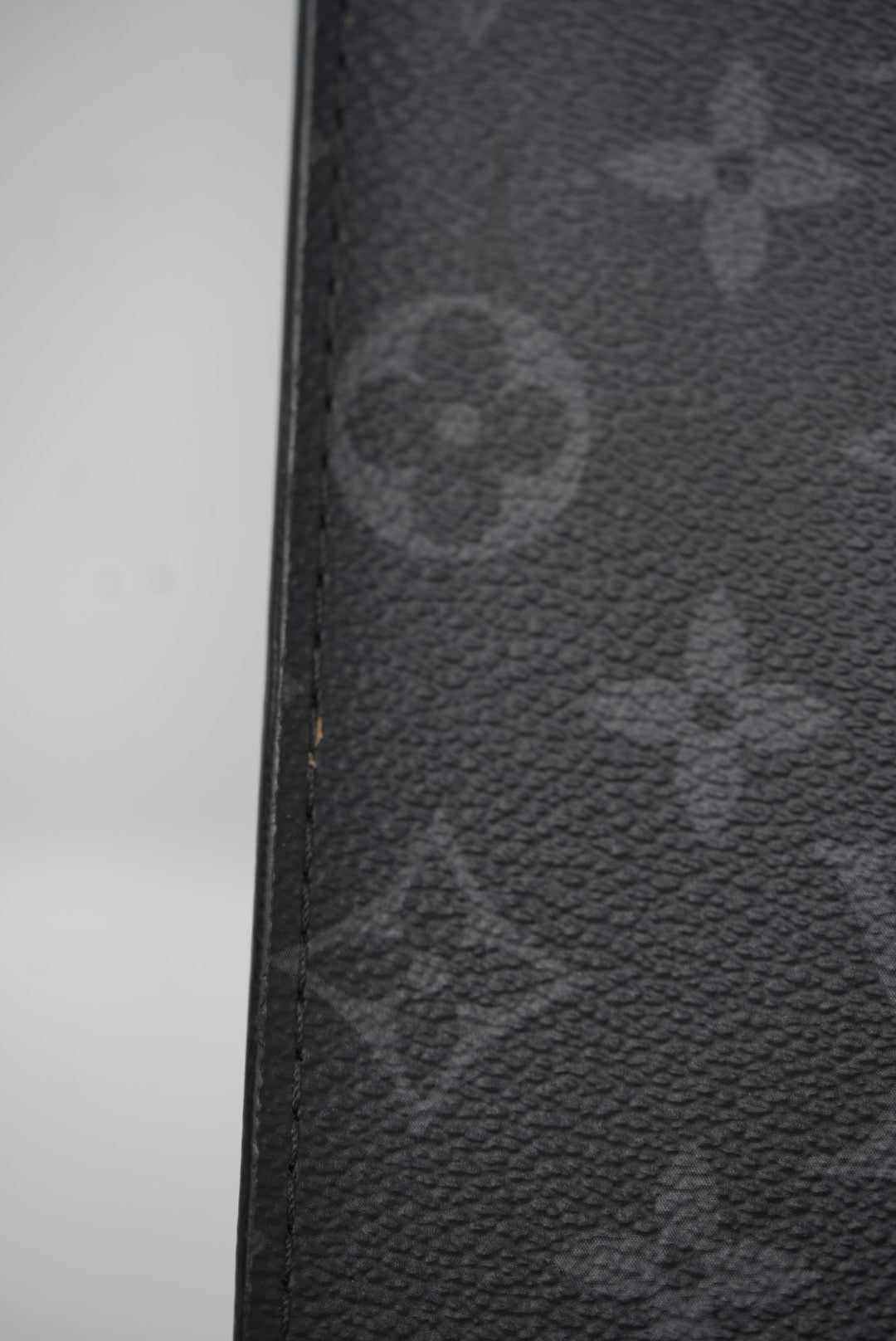 Louis Vuitton Pochette Voyage MM 2018