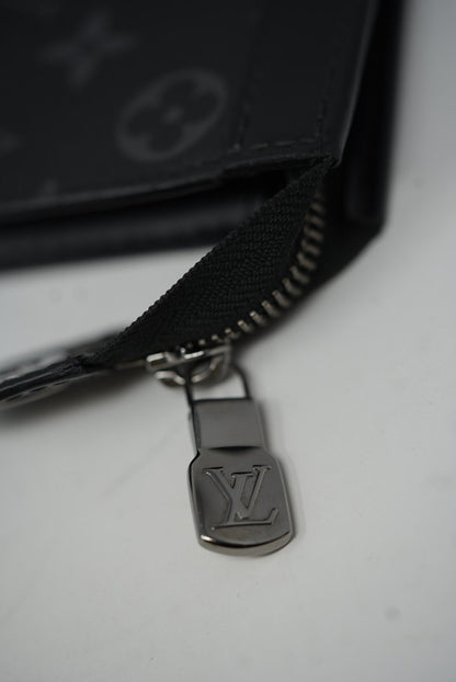 Louis Vuitton Pochette Voyage MM 2018