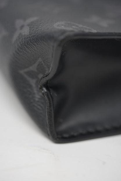 Louis Vuitton Pochette Voyage MM 2018