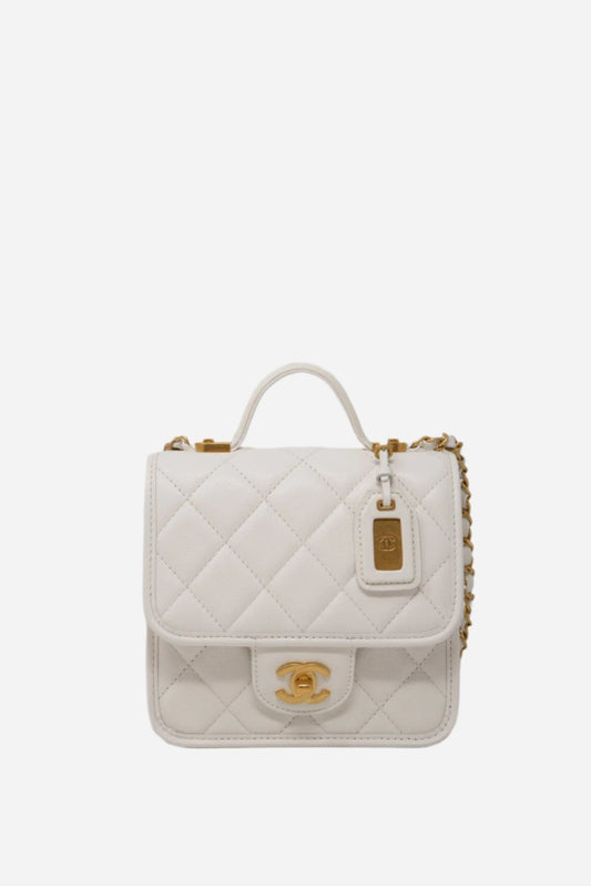 Pre-Owned Chanel 22K Flap with Top Handle Caviar