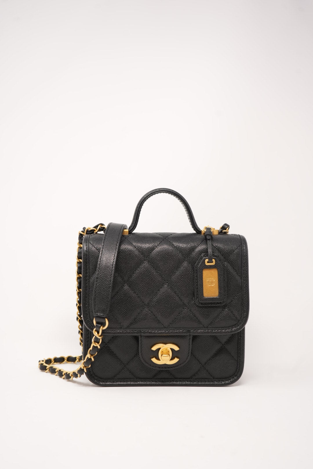 Pre-Owned Chanel 22K Flap with Top Handle Caviar