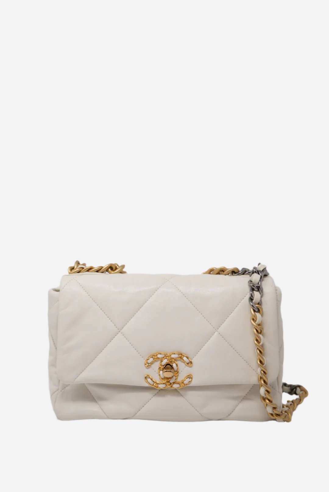 Pre-Owned Chanel 19 Flap Handbag