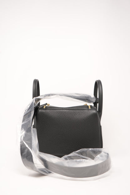 HERMES Taurillon Clemence Mini Lindy