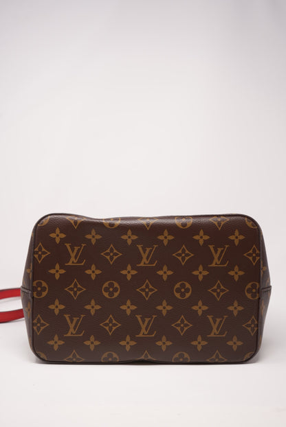Louis Vuitton Monogram Canvas NeoNoe Hobo Bag