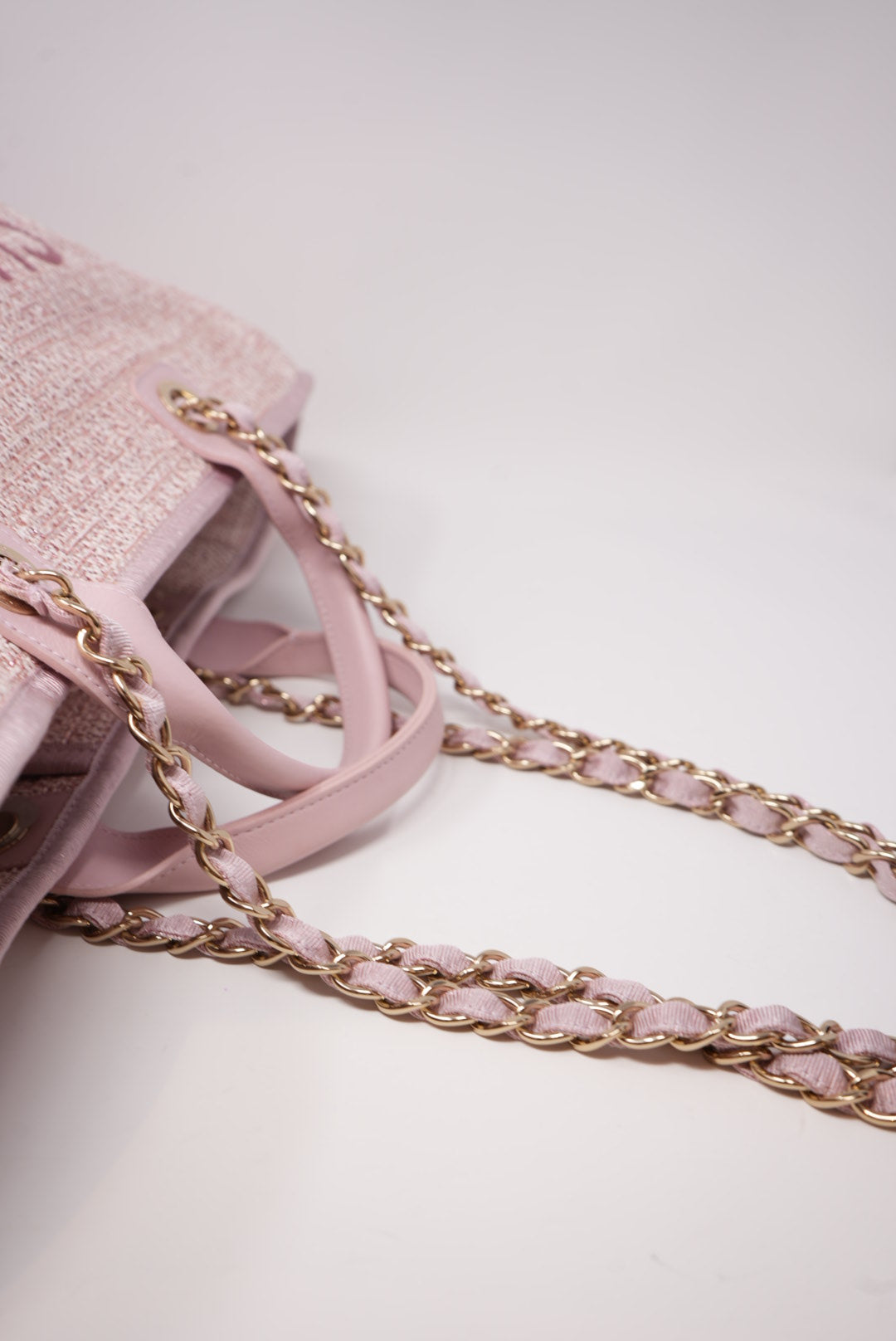 Pre-Owned Chanel Deauville Tote Bag Canvas 2019