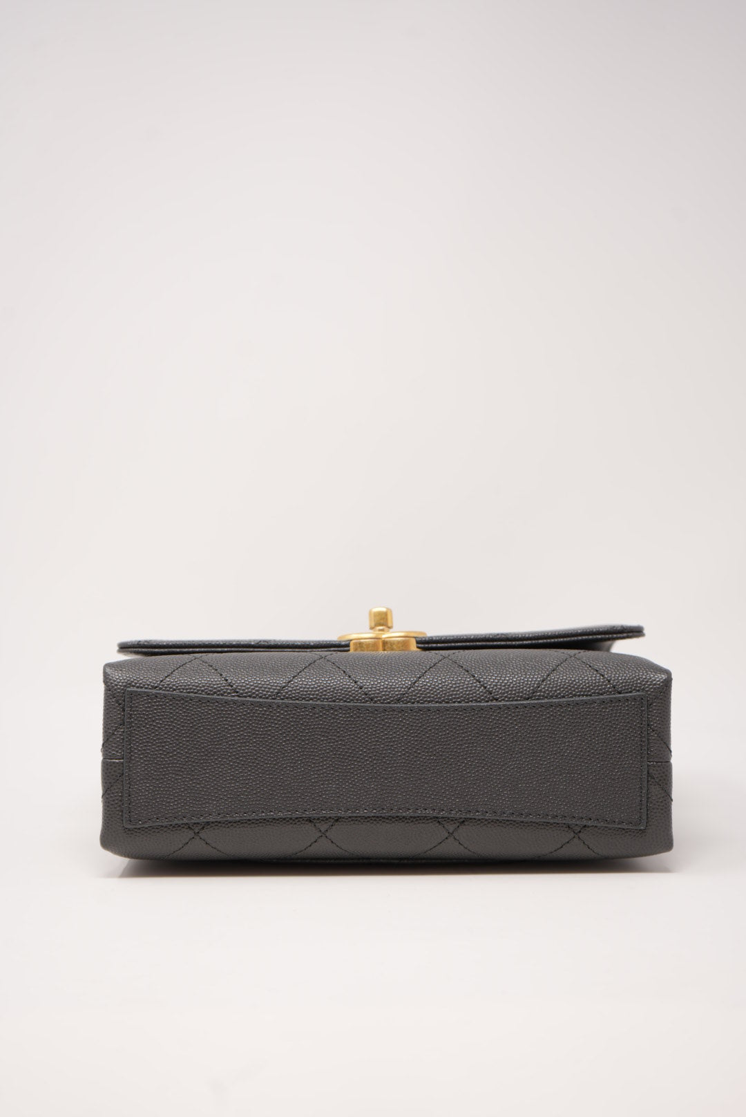 Pre-Owned Chanel Caviar Quilted Small Flap Bag