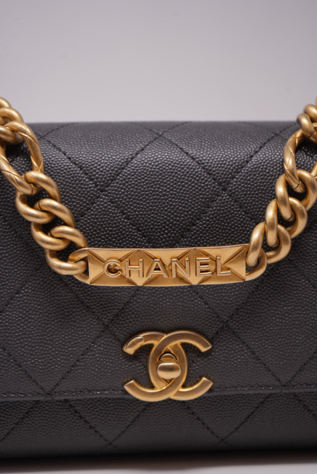 Pre-Owned Chanel Caviar Quilted Small Flap Bag