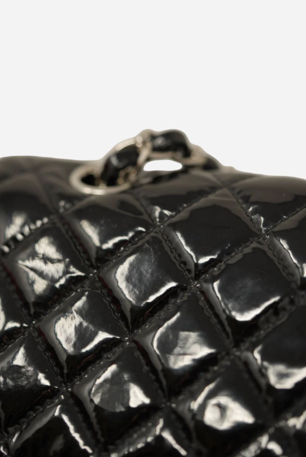 Pre-Owned Chanel Patent Double Flap Medium
