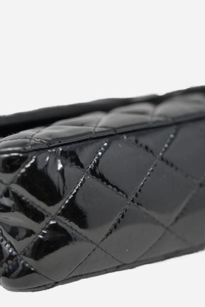 Pre-Owned Chanel Patent Double Flap Medium