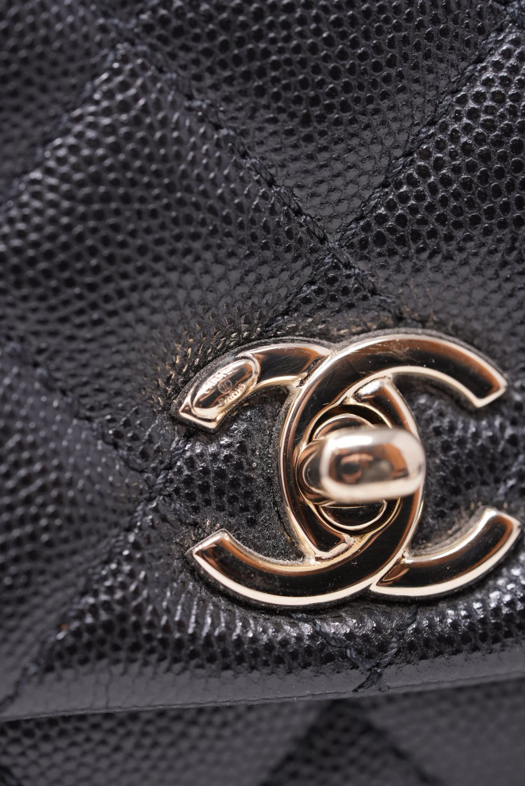 Pre-Owned Chanel Extra Mini CoCo Handle Caviar Black