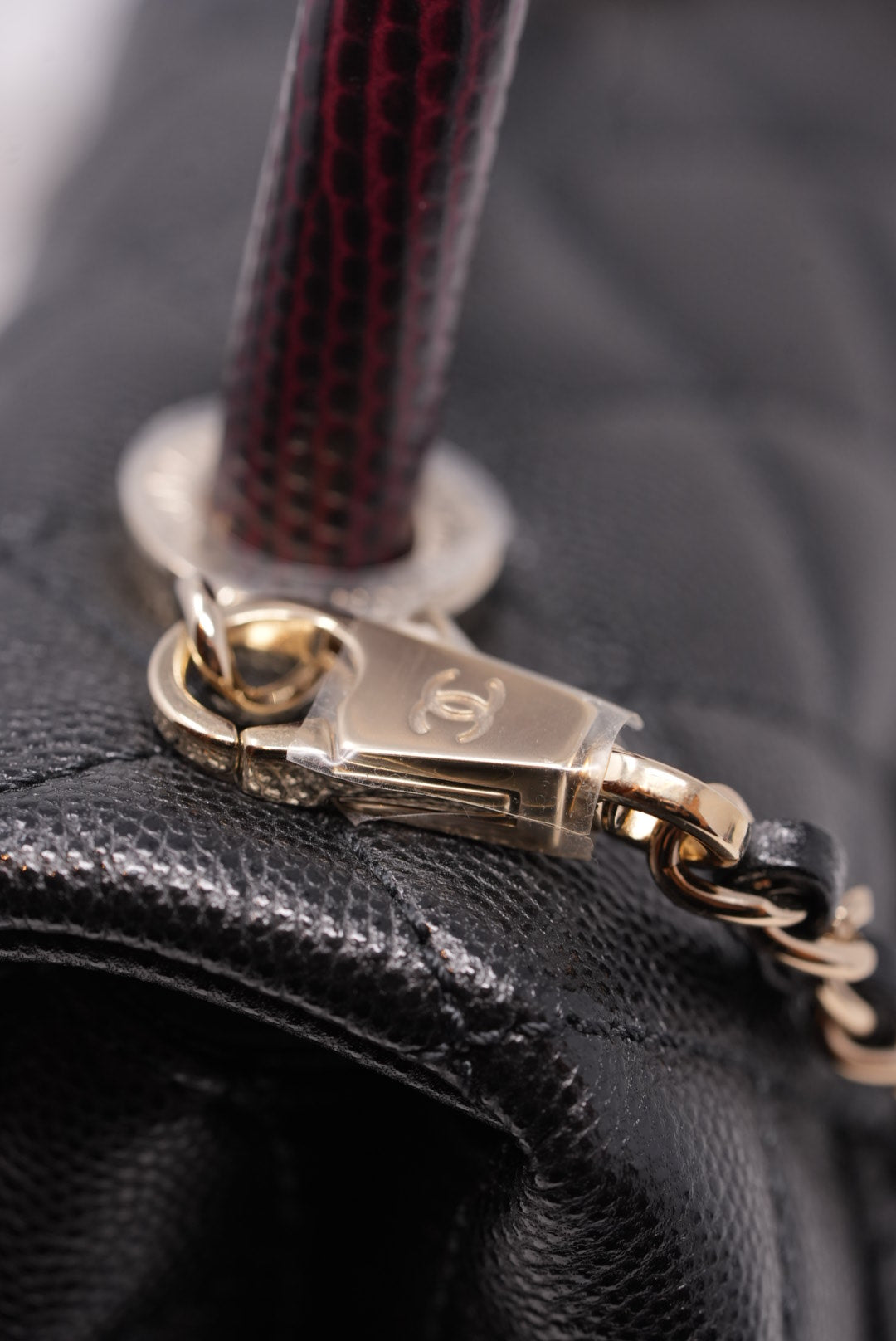 Pre-Owned Chanel Extra Mini CoCo Handle Caviar Black