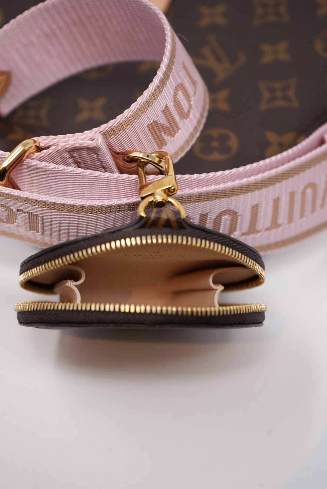 Louis Vuitton Multi Pochette Accessoires 2021