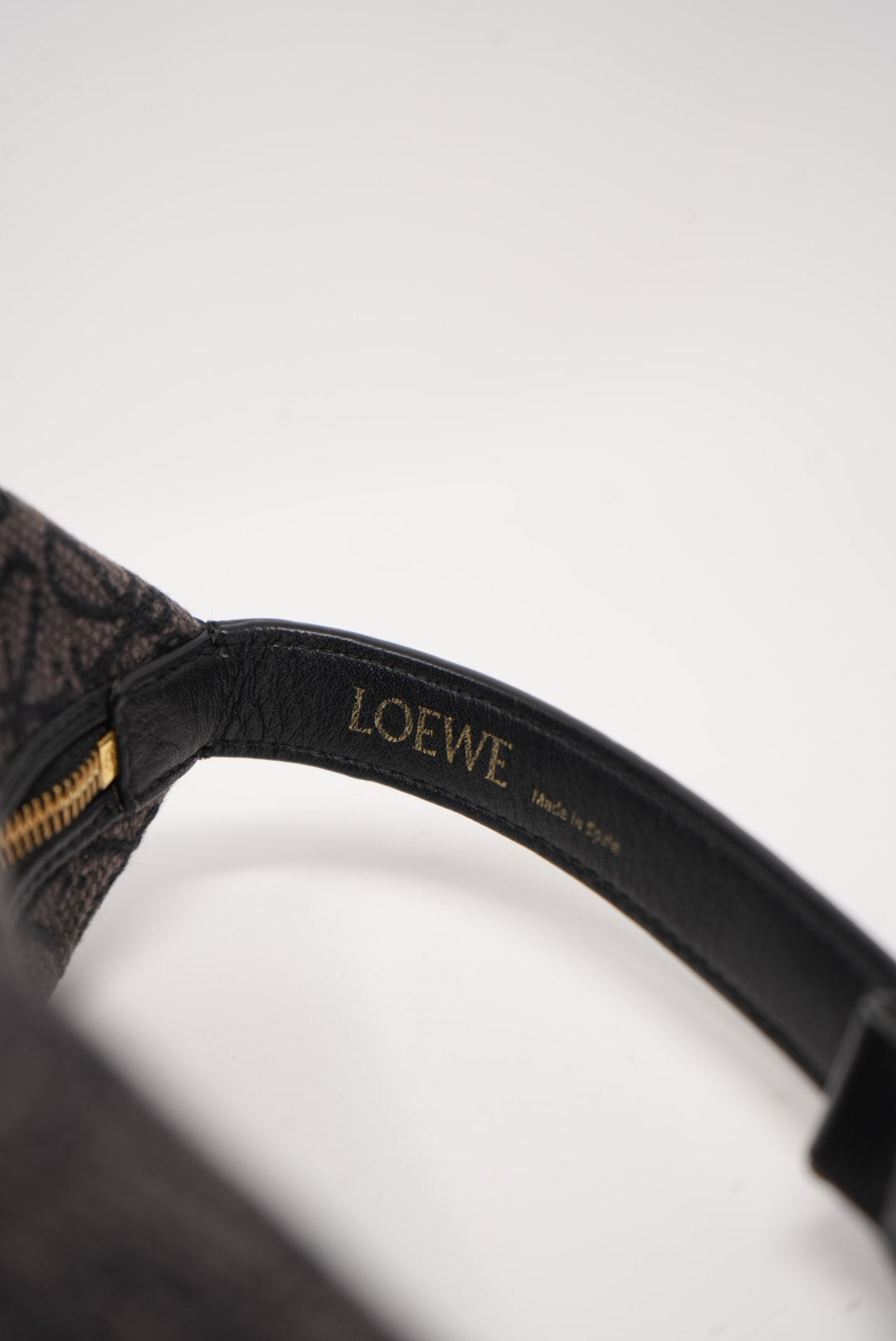 Loewe Small Cubi bag Canvas