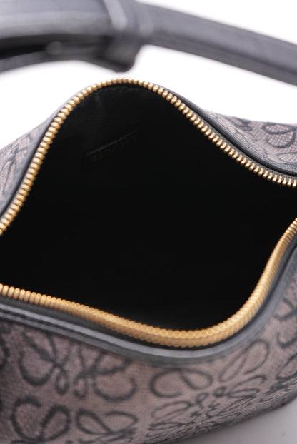 Loewe Small Cubi bag Canvas