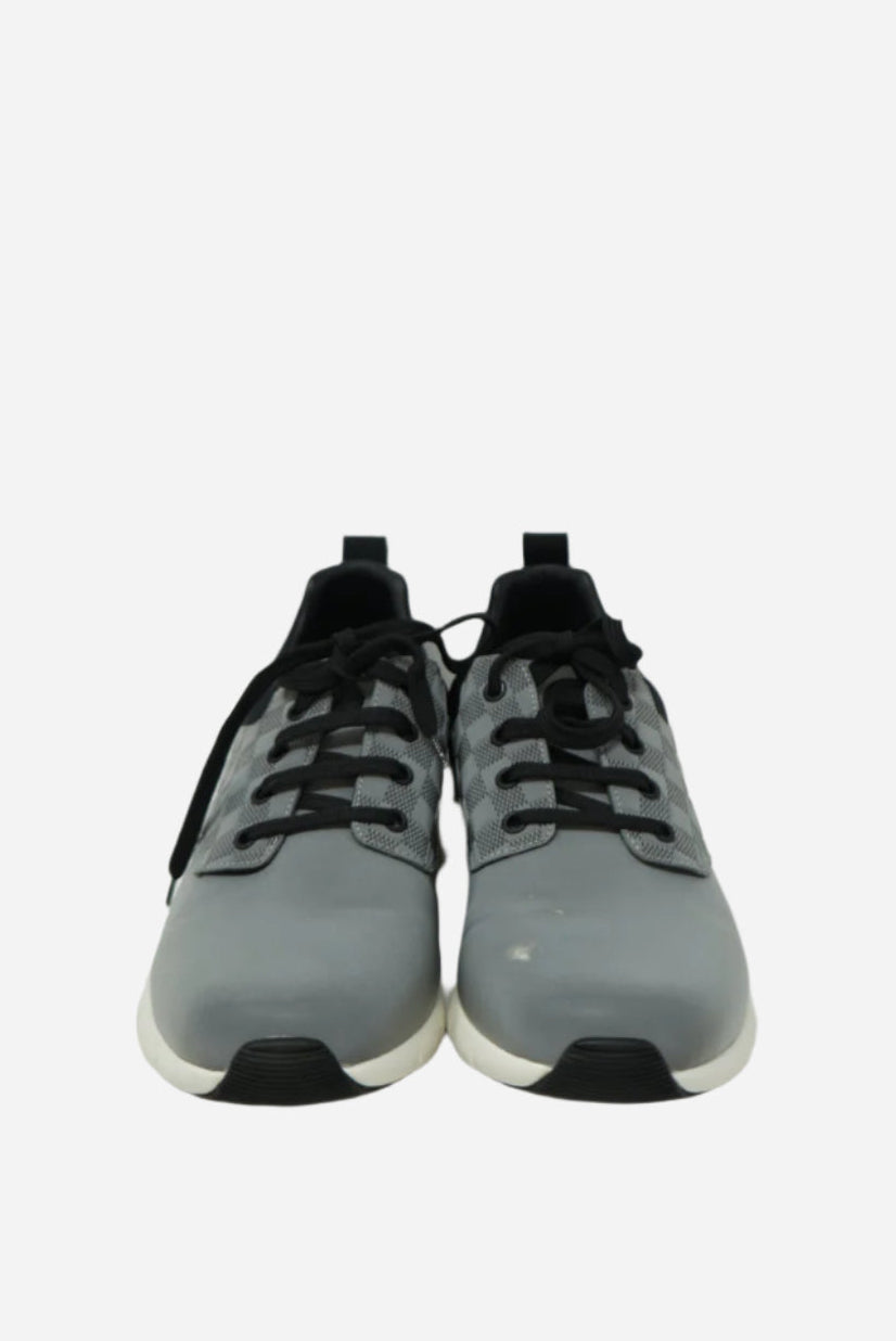 Louis  Vuitton Men Grey Damier Fastlane Sneakers Size 8