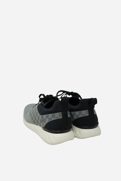 Louis  Vuitton Men Grey Damier Fastlane Sneakers
