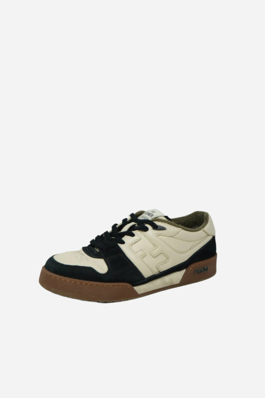 Fendi Match Low tops in black suede