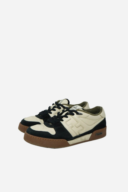 Fendi Match Low tops in black suede