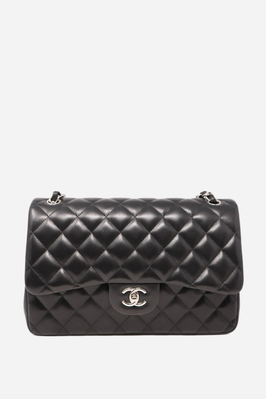 Pre-Owned CHANEL Lambskin Jumbo Double Flap Handbag（Retail $15,050.00)