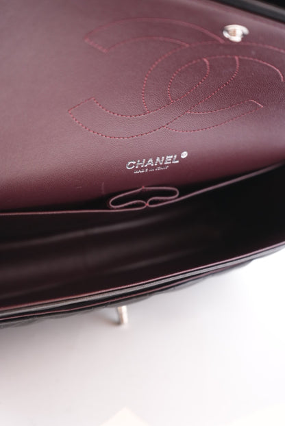 Pre-Owned CHANEL Lambskin Jumbo Double Flap Handbag（Retail $15,050.00)