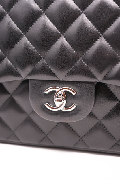 Pre-Owned CHANEL Lambskin Jumbo Double Flap Handbag（Retail $15,050.00)