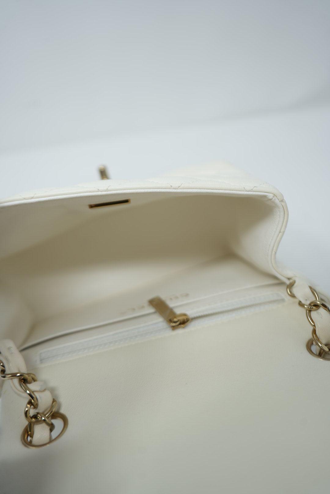Pre-Owned Chanel Lambskin Mini Square Bag