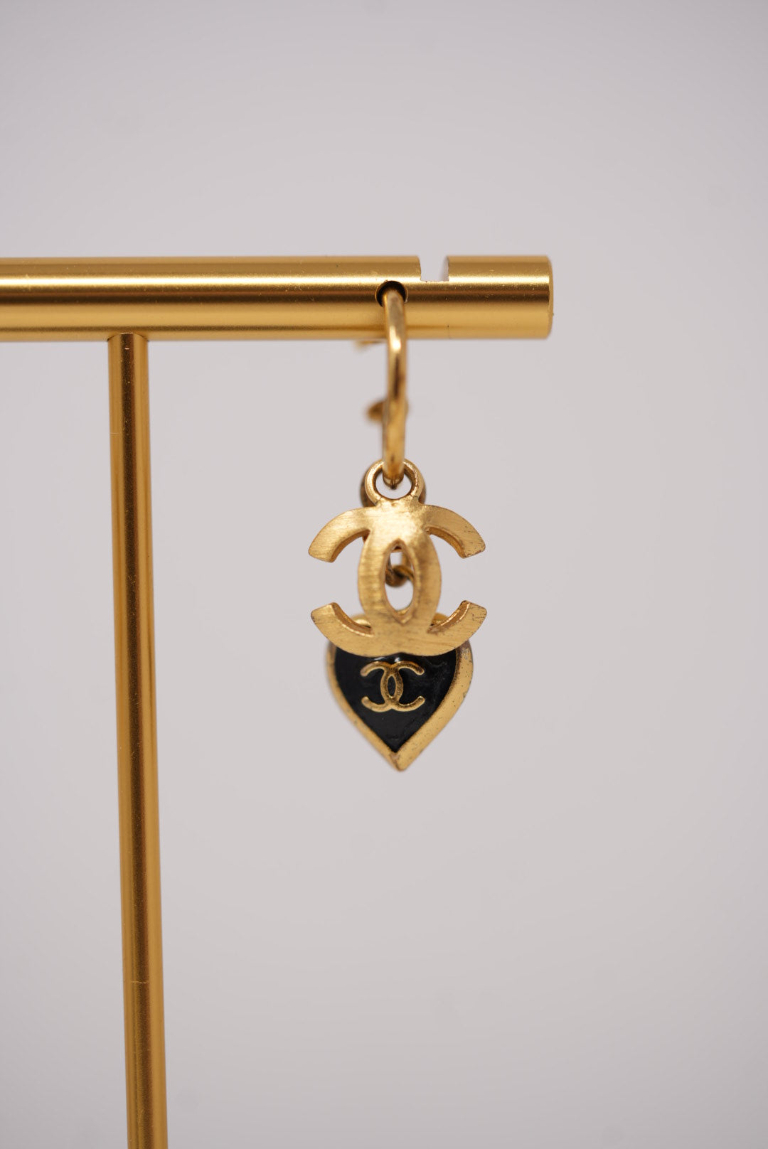 Pre-Owned Chanel Heart&CC Logo Earrings 2002