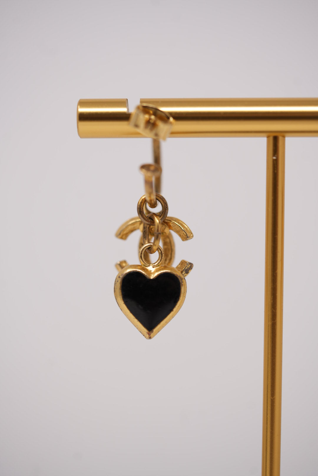 Pre-Owned Chanel Heart&CC Logo Earrings 2002