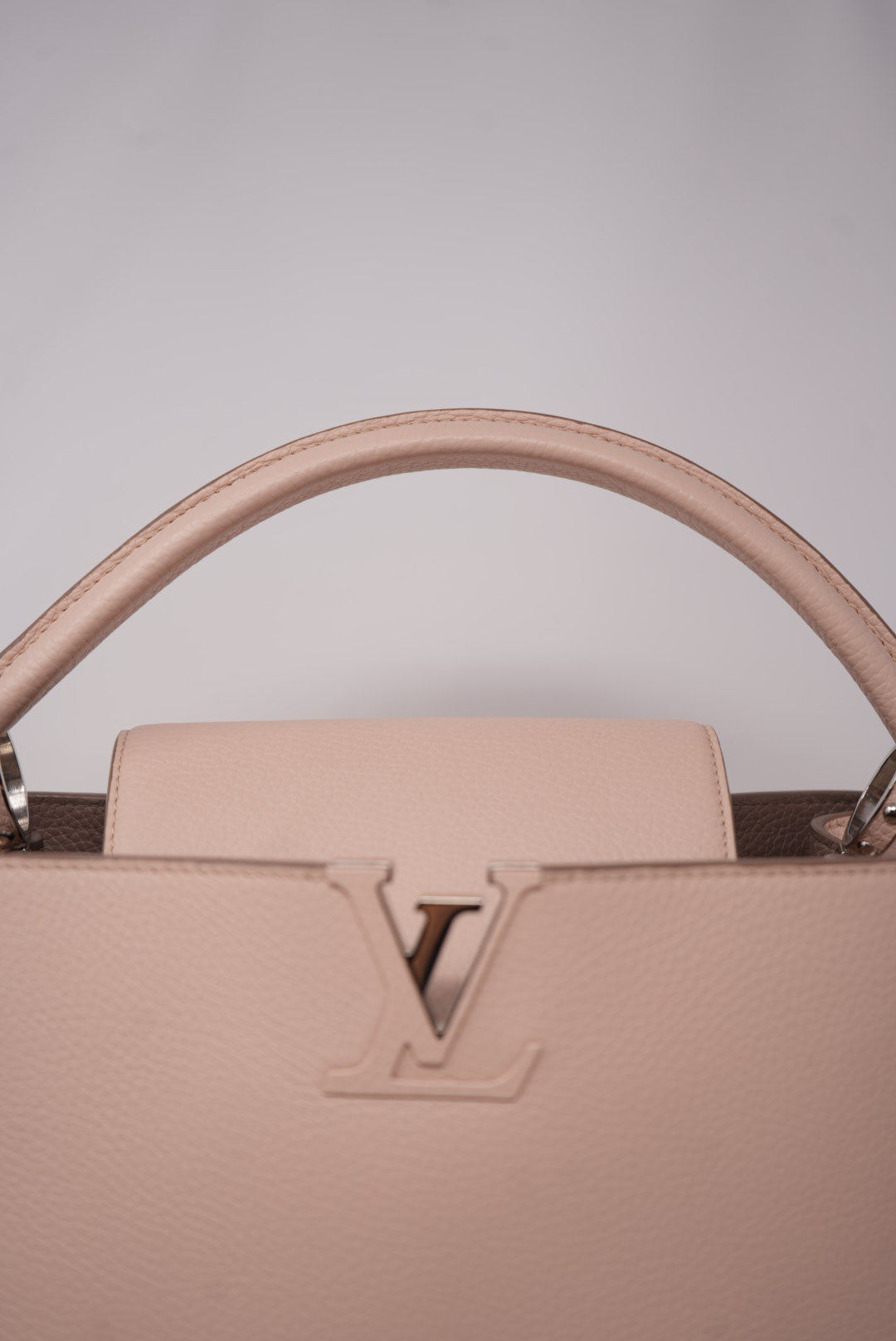 Louis Vuitton Capucines Handbag Large