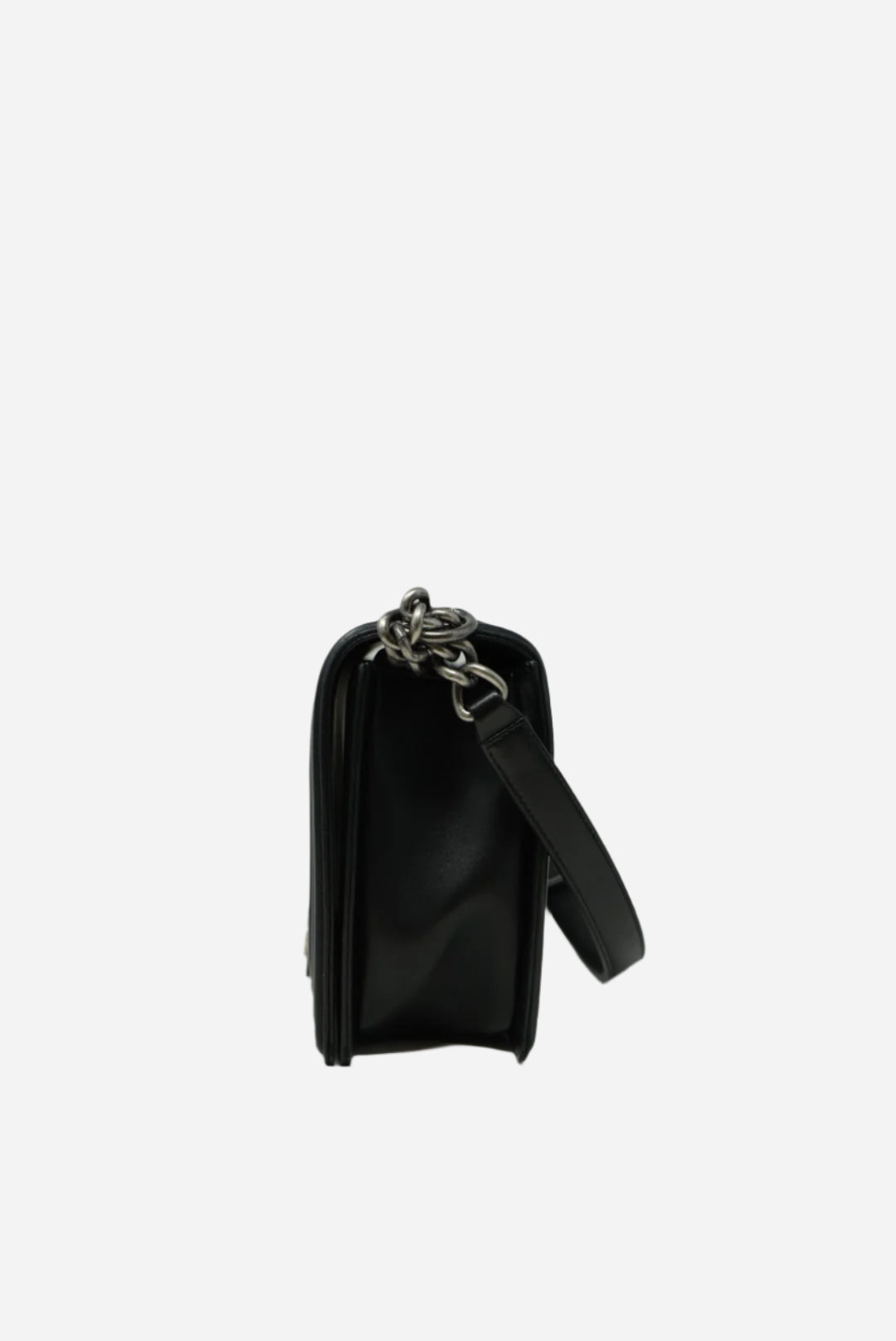 Pre-Owned Chanel LARGE BOY HANDBAG Black