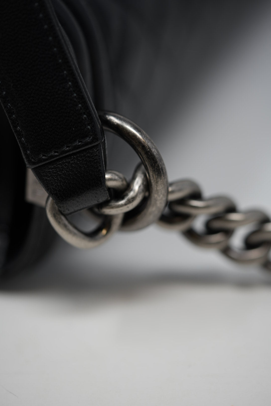 Pre-Owned Chanel LARGE BOY HANDBAG Black
