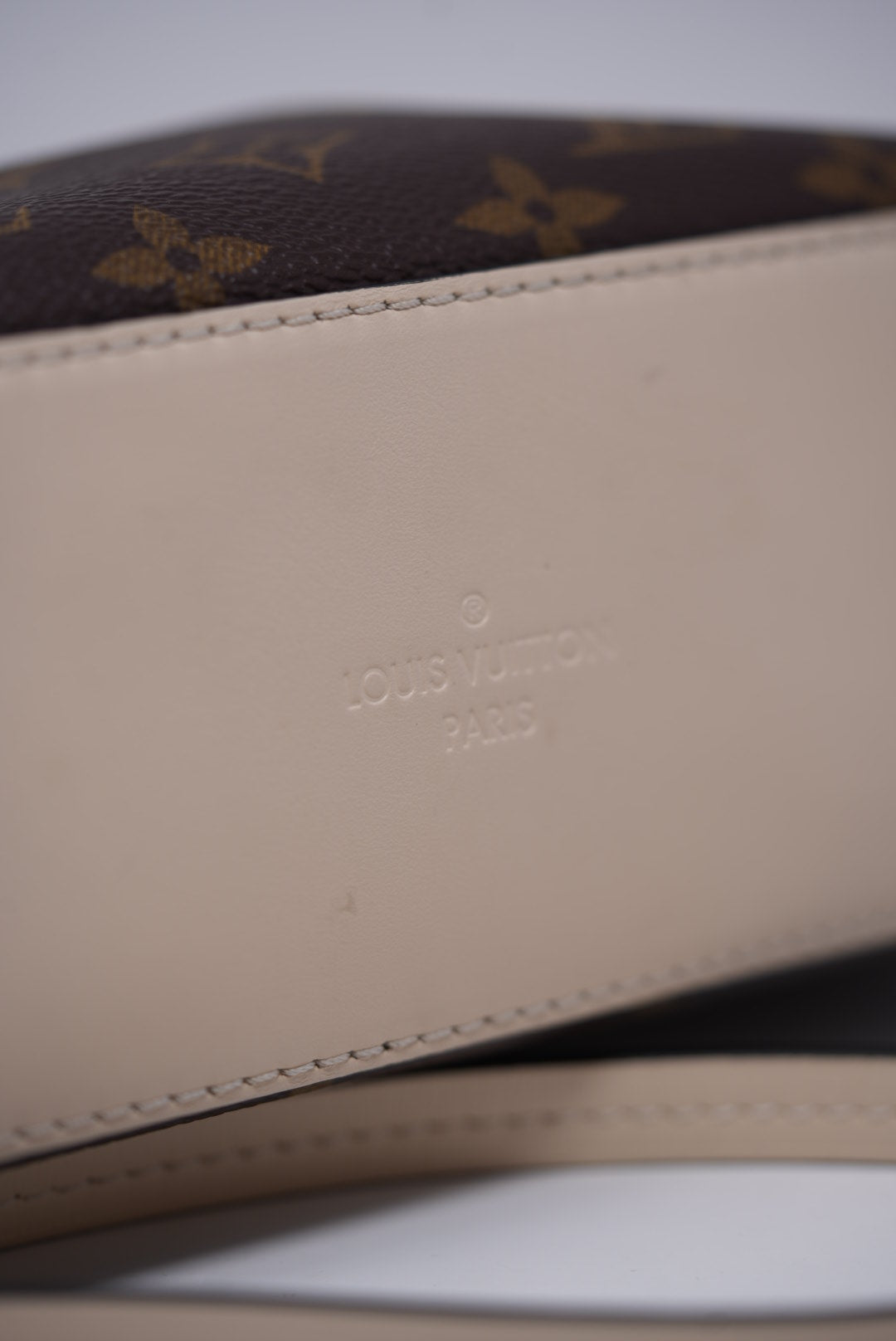 LOUIS VUITTON Monogram Saintonge Handbag