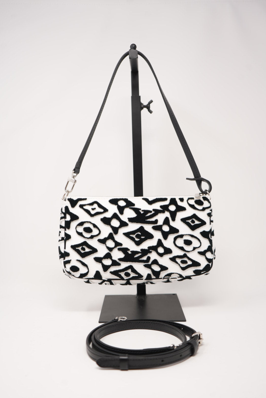 Louis Vuitton X Urs Fischer 2020 White/black Pochette Accessoires