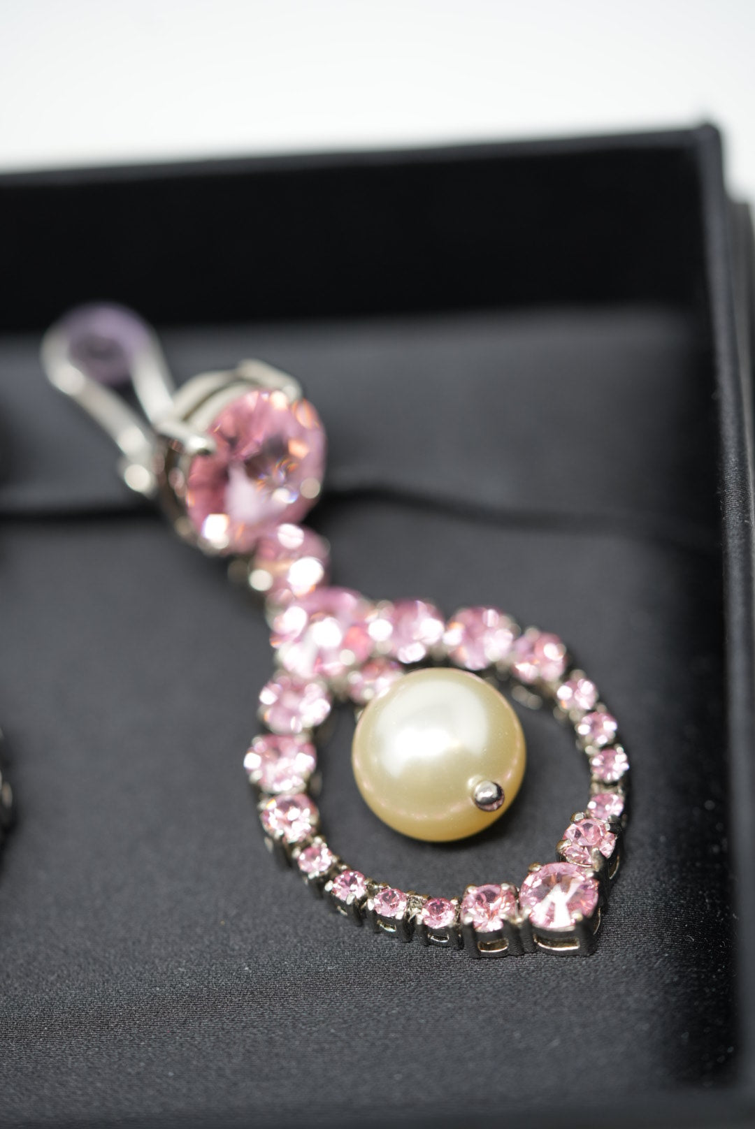Miu Miu Faux Pearl Drop Ear-clips